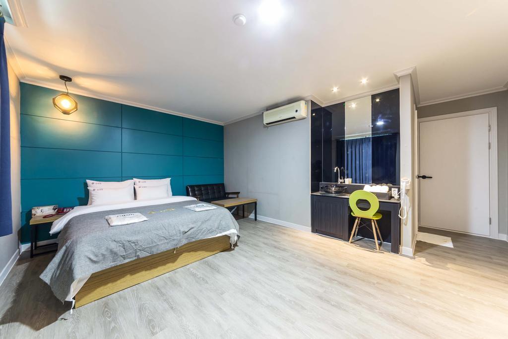 Ost Hotel Chuncheon Exterior photo